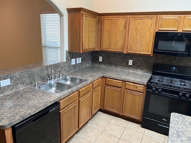 Building Photo - 2134 Thorn Berry Creek Ln