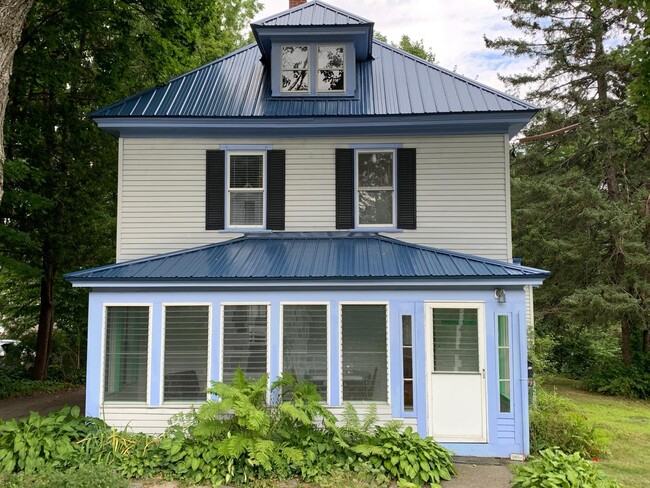 Primary Photo - 30 Forest Ave