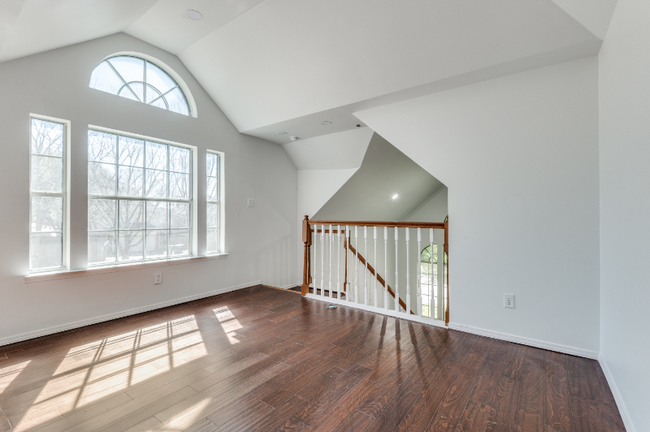 Building Photo - 18702 Riverstone Ct