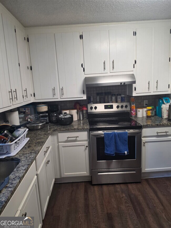 Building Photo - 2128 Terrace Club Ct