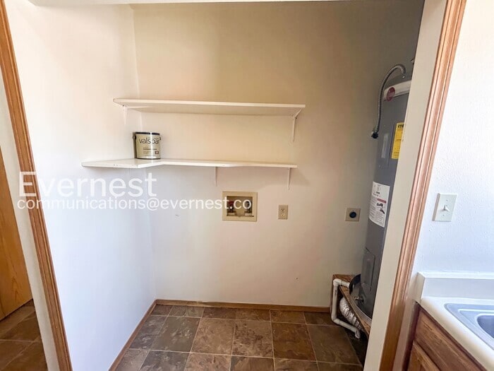 Building Photo - 4012 Muse Way
