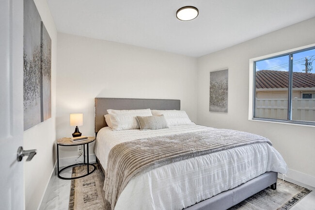 Building Photo - 2881 NW 98th Way