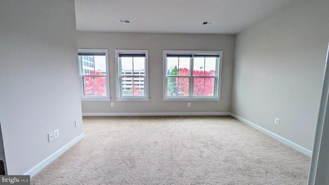 Building Photo - 13222 Lake Waterview Wy