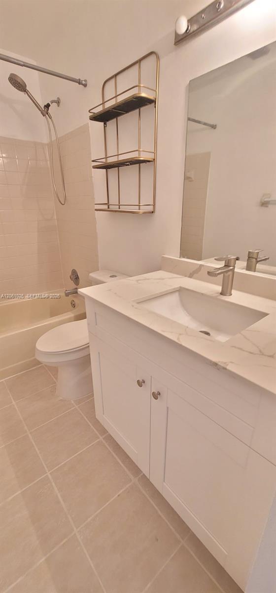 Building Photo - 6948 SW 36th Ct