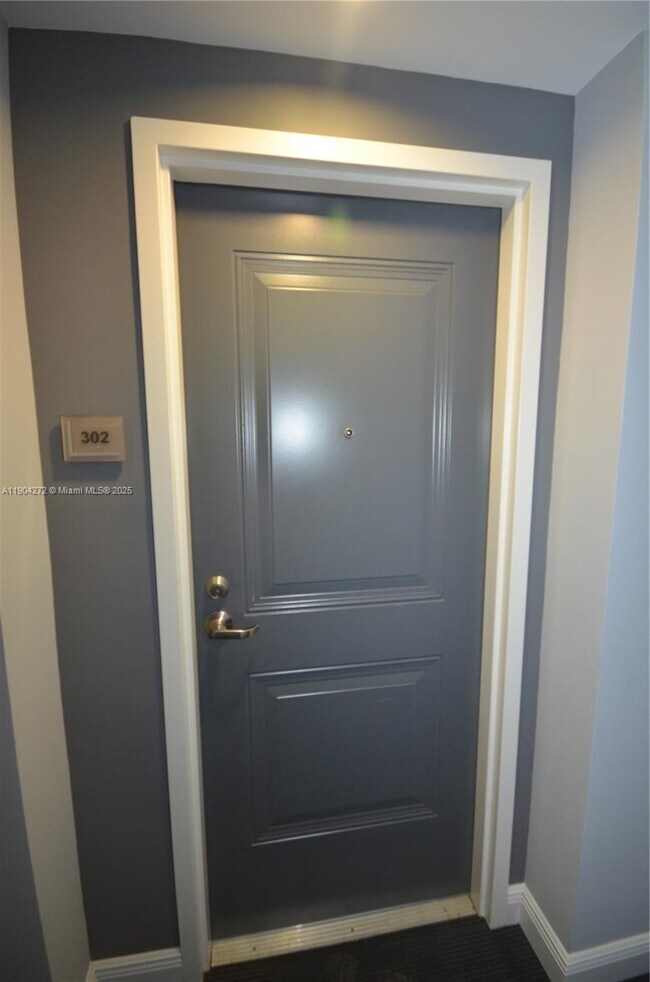 Building Photo - 400 N Federal Hwy