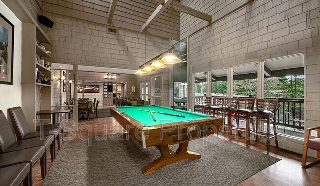 Building Photo - 6779 138th Ave NE