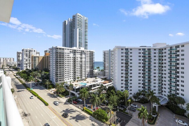 Building Photo - 3000 S Ocean Dr