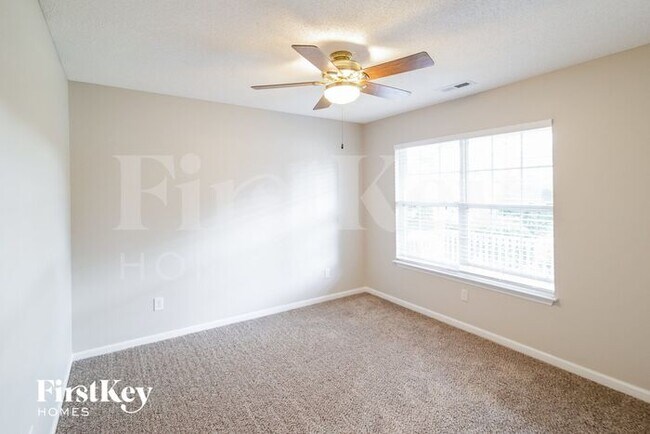 Building Photo - 178 Ponderosa Dr