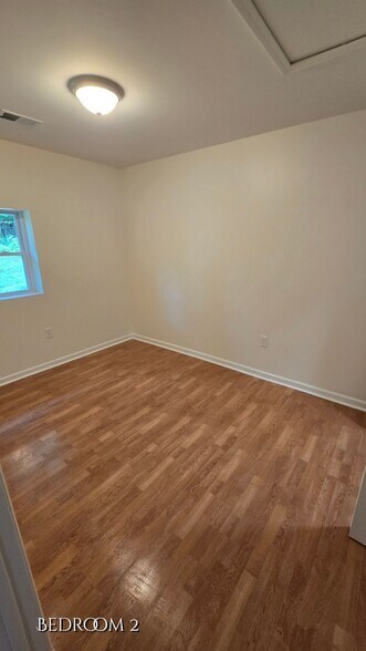 Building Photo - 3169 Earhart Rd