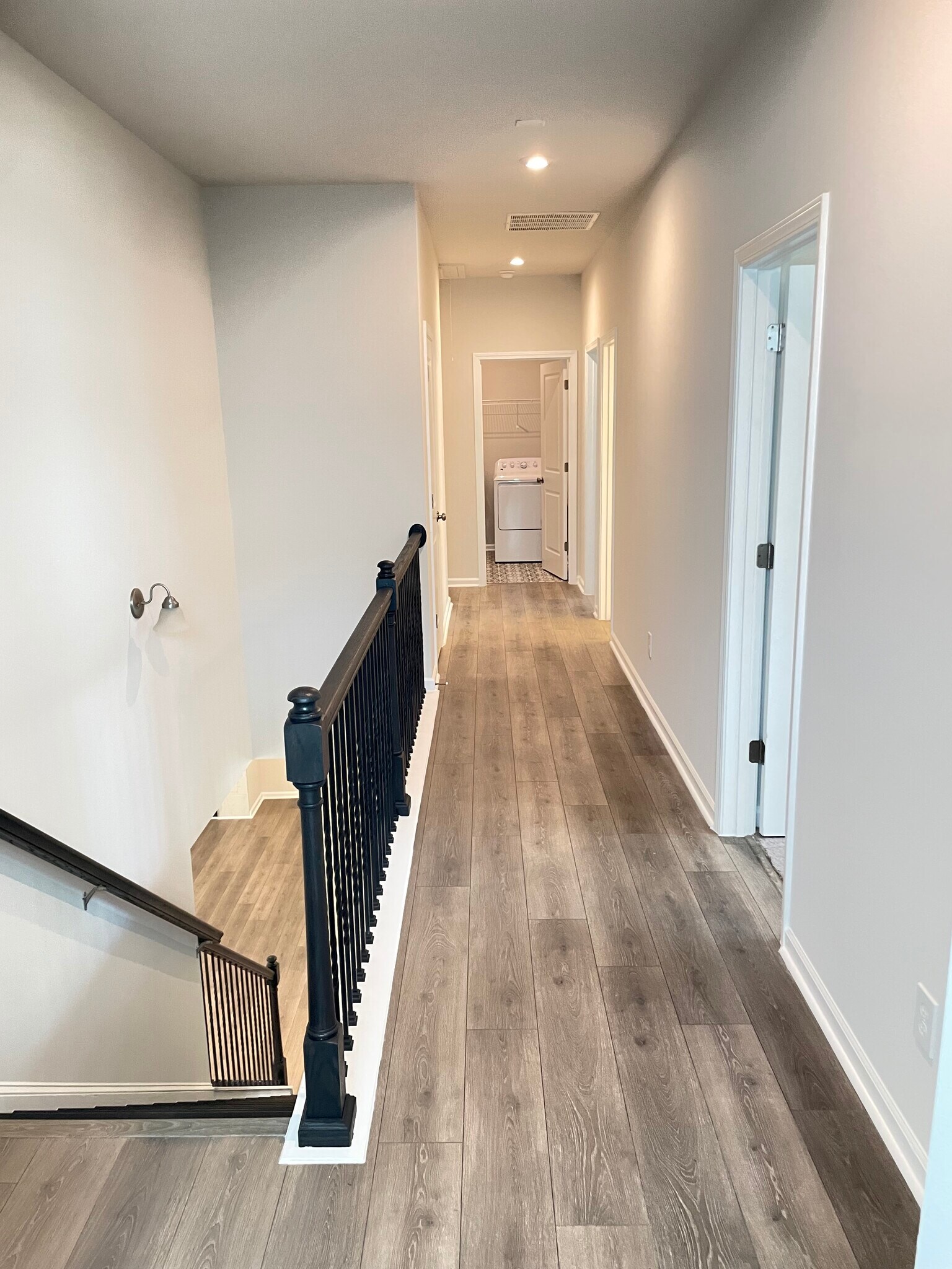 Building Photo - 5975 Stargazer Way