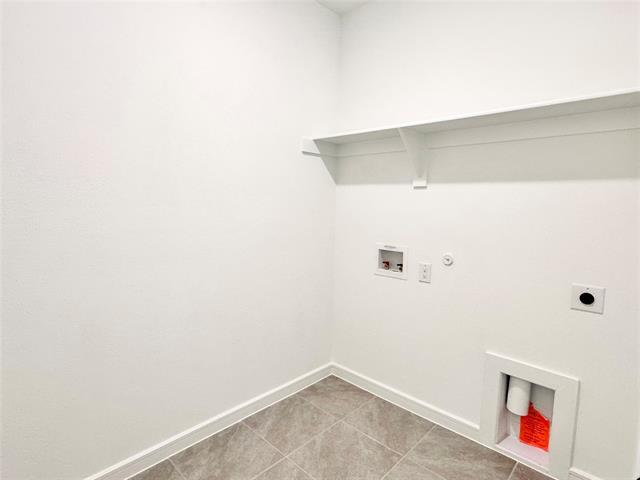 Building Photo - 535 Meadowlark Dr