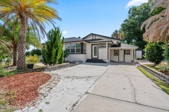 Building Photo - 805 Garth Ave