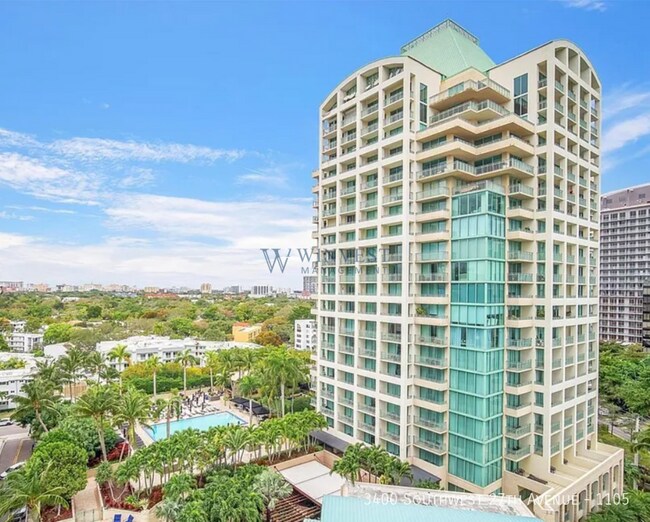 Building Photo - 3400 SW 27th Ave