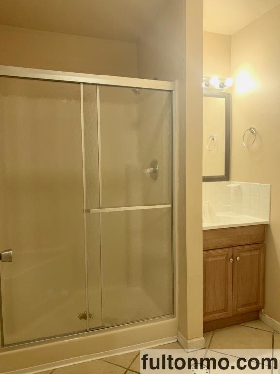 Building Photo - 514 Court Street Apt A