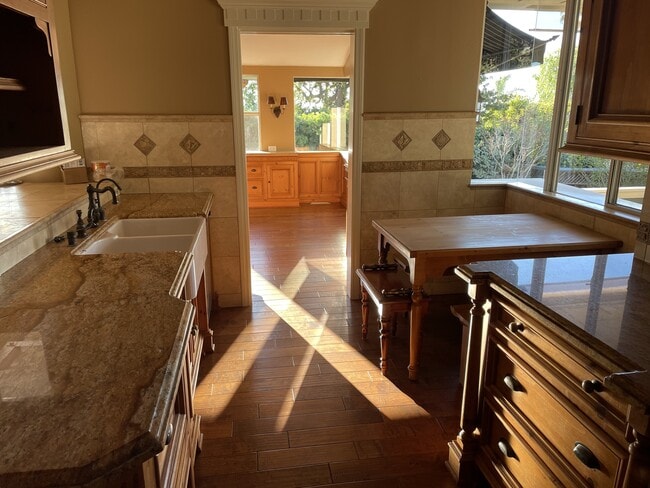 Building Photo - 1012 Cheltenham Rd