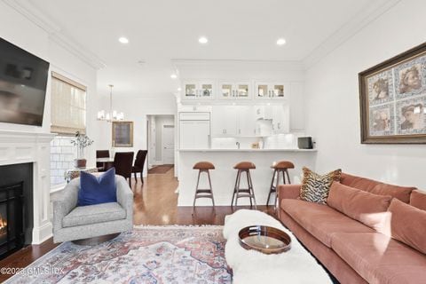 Building Photo - 39 Woodland Dr