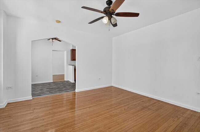 Building Photo - 7019 S Merrill Ave