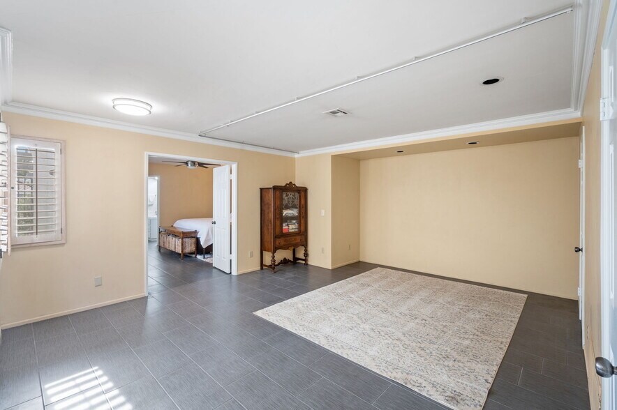 Building Photo - 78990 Bayside Ct