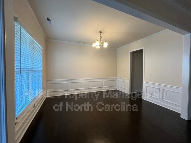 Building Photo - 5302 Tilley Manor Dr