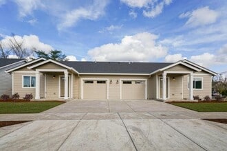 Building Photo - 4293 Ash Grove Dr NE