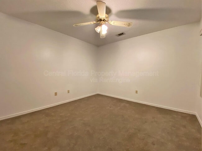 Building Photo - 3050 Pigeon Hawk Ct