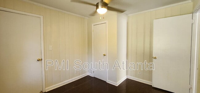 Building Photo - 5573 Cypress Dr