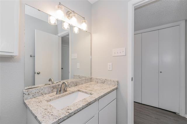 Building Photo - 5013 Geddes Ave