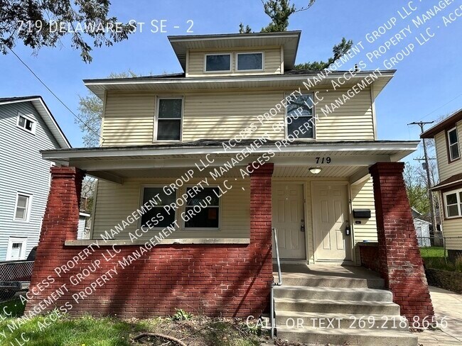 Primary Photo - 719 Delaware St SE