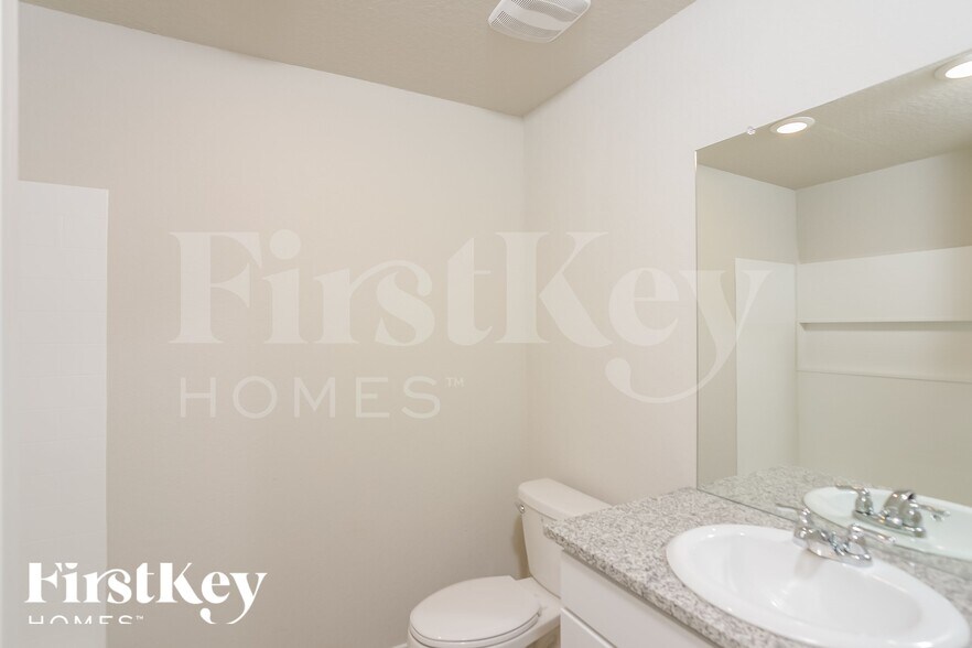 Building Photo - 1822 Morse Way