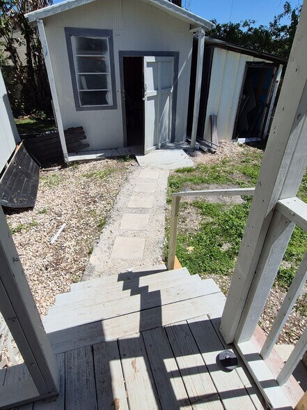 Building Photo - 11426 Rohrman Rd