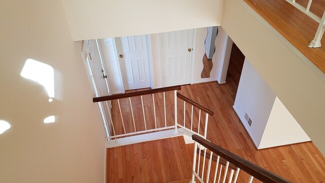 Building Photo - 7865 Parthian Ct