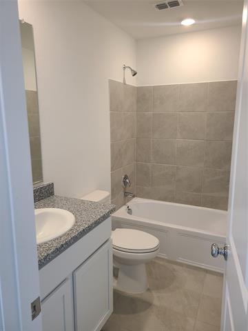 Building Photo - 1810 Mallen Farm Rdg