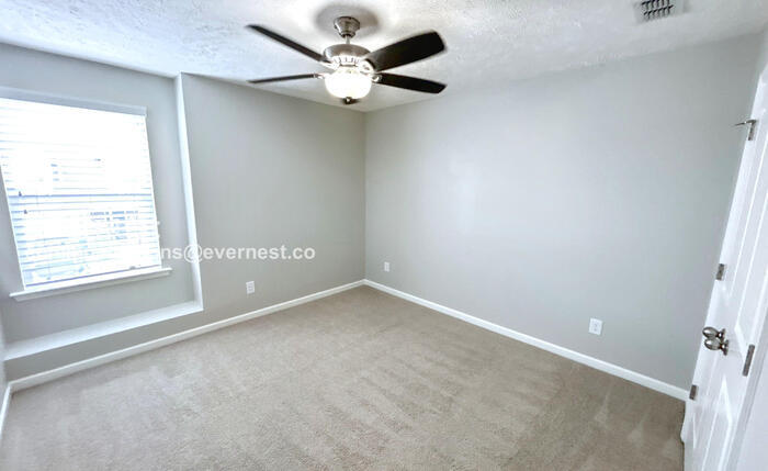 Building Photo - 4706 Chelanie Cir