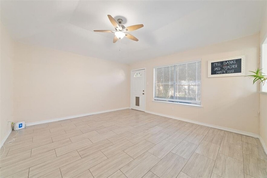 Building Photo - 12607 Lacey Crest Dr