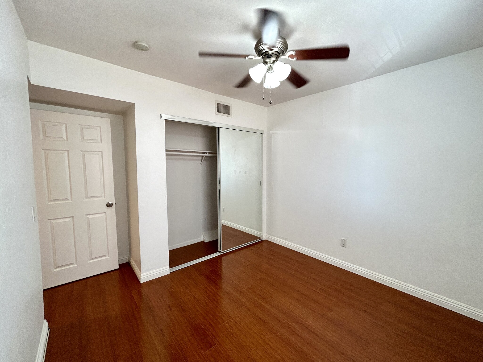 Building Photo - 1039 Mount Olive Dr