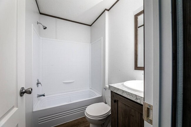 Building Photo - 575 Payne Creek Est