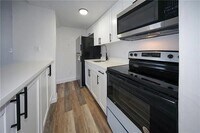 Building Photo - 1000 NW 95th Terrace