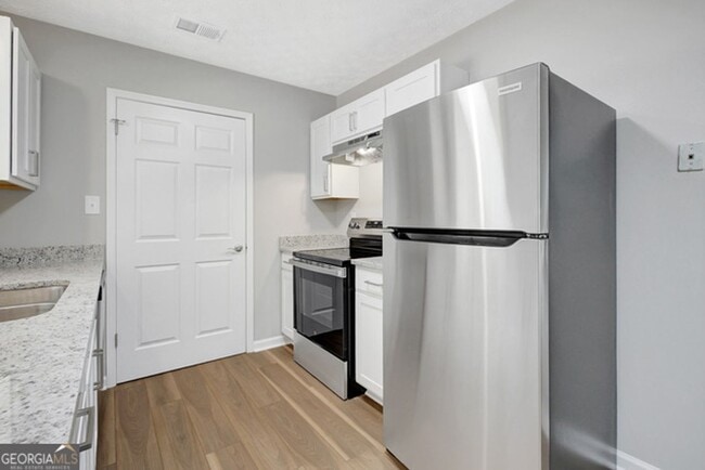 Building Photo - 125 Belle Dr