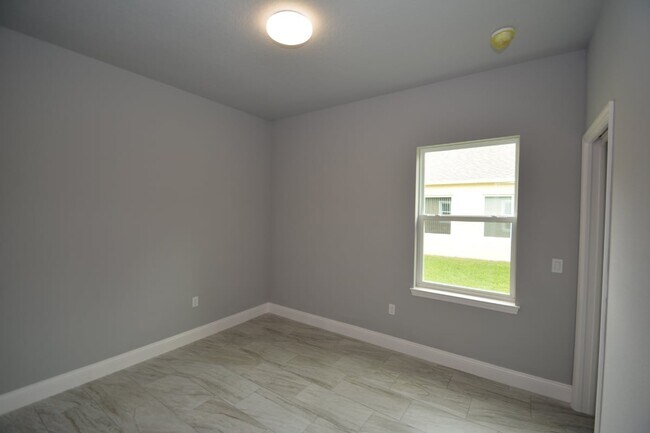 Building Photo - 94 Slumber Meadow Trail