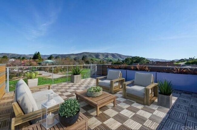 Building Photo - Stunning 3bed 2.5 Bath Terraza home With Move in Special