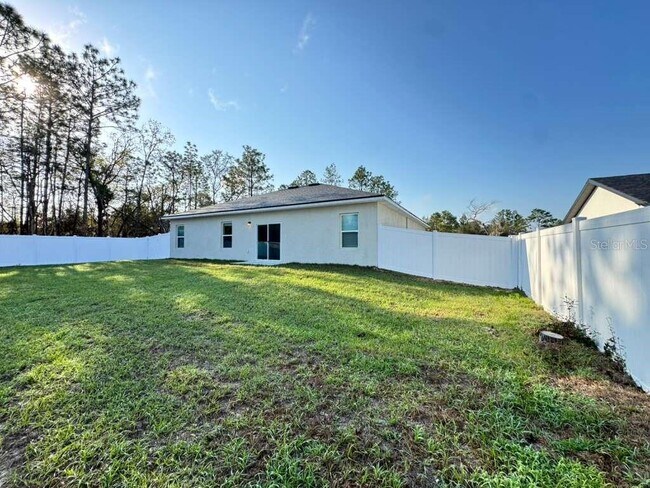 Building Photo - 4967 SW 150th Lane Rd