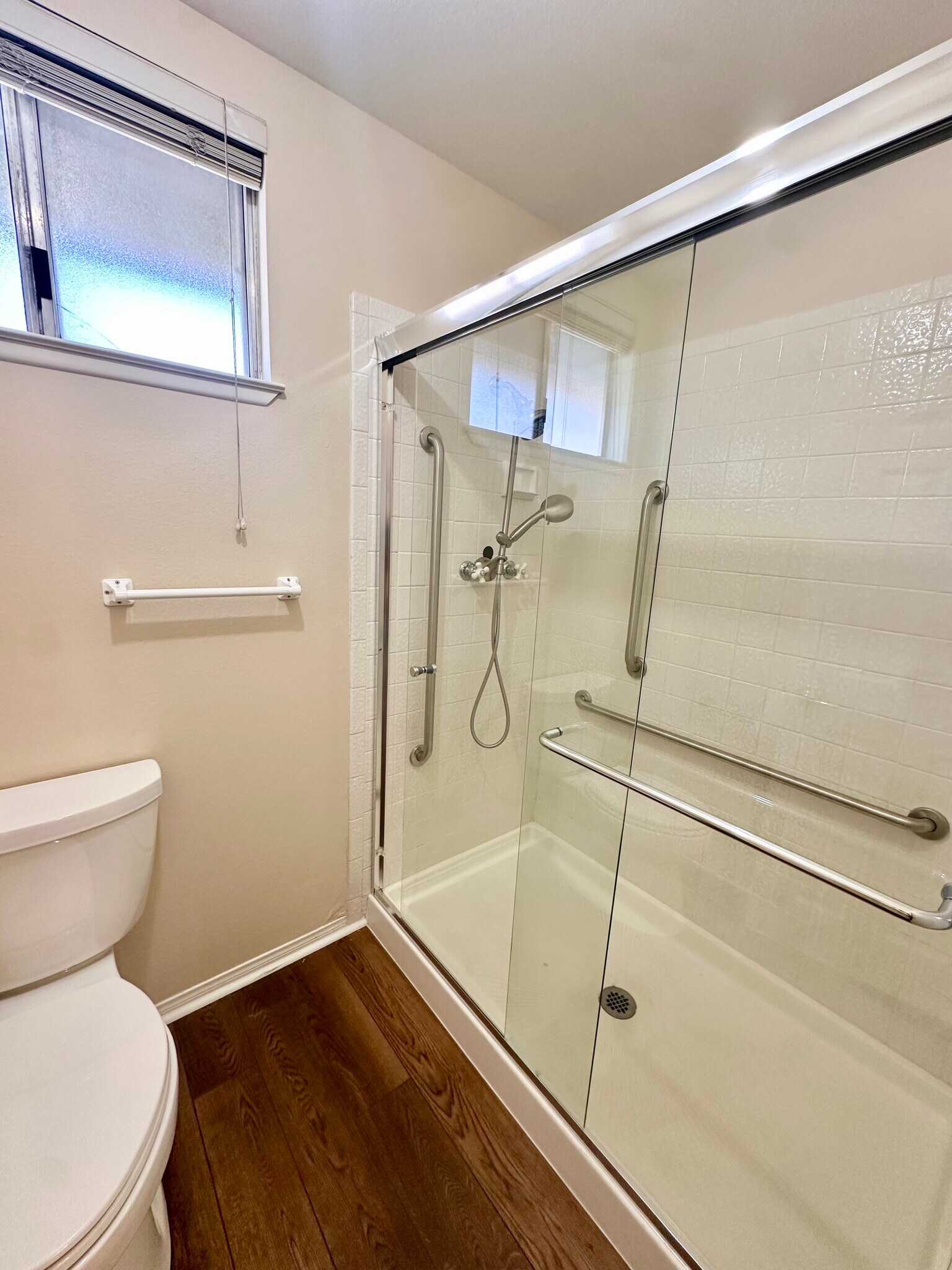 Building Photo - 1384 Naples Ct