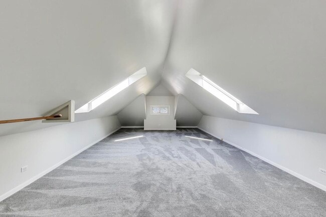 Building Photo - 1020 Harvard Terrace