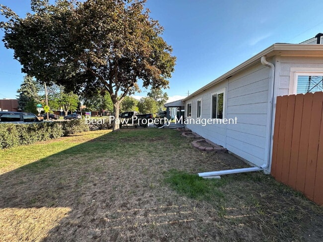 Building Photo - Great Home in Denver!!