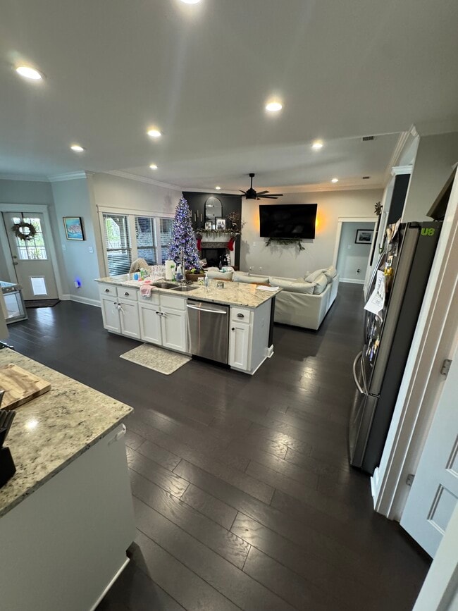 Building Photo - 12264 Lone Eagle Dr