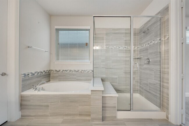 Building Photo - 2617 Walnut Creek Ln