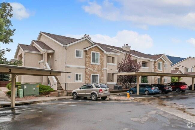 Building Photo - 3730 Strawberry Field Grove