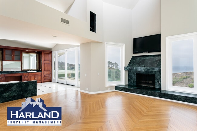 Building Photo - 2610 Inyaha Ln