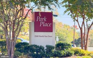Building Photo - 2500 N Van Dorn St