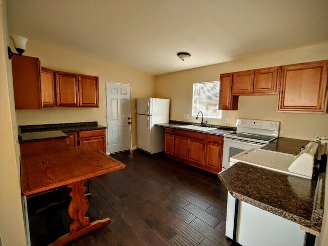 Building Photo - 71938 Gorgonio Dr